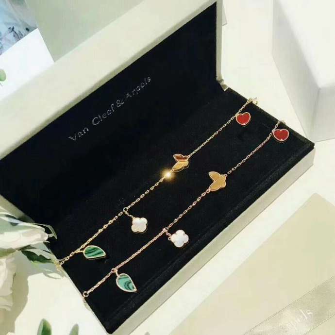 Picture of Van Cleef Arpels Bracelet _SKUVanCleef&Arpelsbracelet02cly5616202